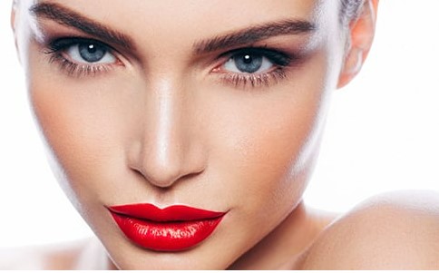 Kalıcı Makyaj Detay